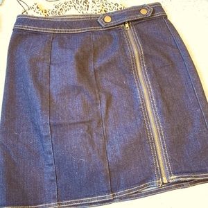 BLUE SPICE DARK WASH FULL ZIP FRONT MINI SKIRT